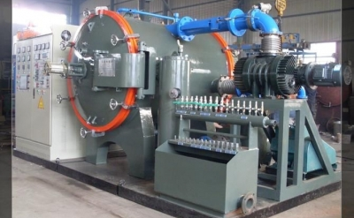 真空脱脂炉界的